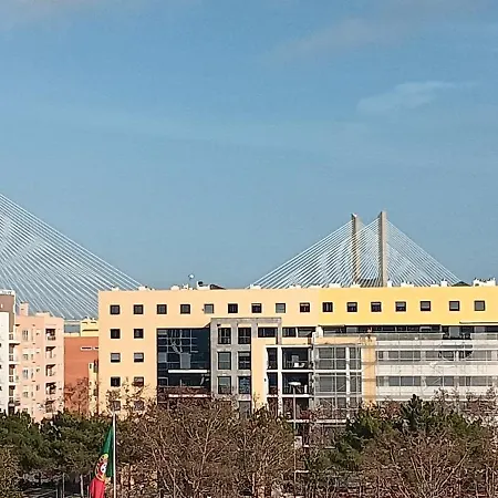 Проживание в семье Joao 2 *